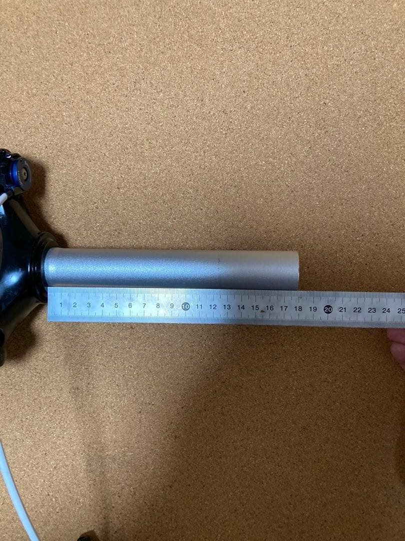 使用少ない　29インチ　ROCK SHOX REBA RL ロックショックス