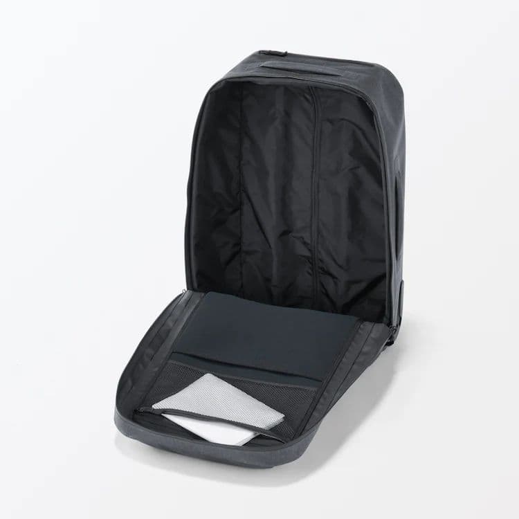 無印良品　耐水生地を使った　ウェルダーソフトキャリーケース（３６Ｌ）